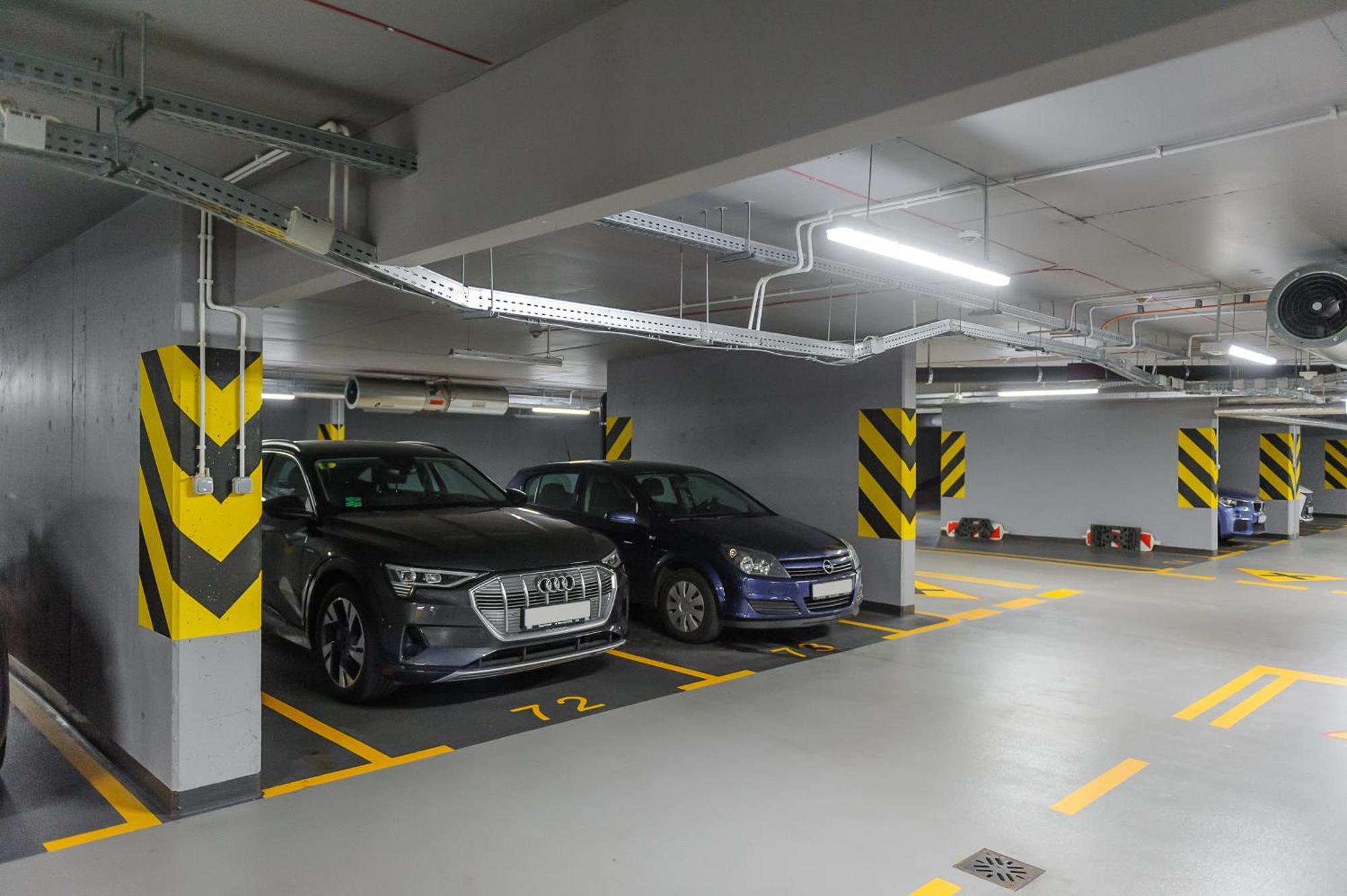 Lumina Apartment With Parking Near Muzeum Powstania Warschau Exterior foto